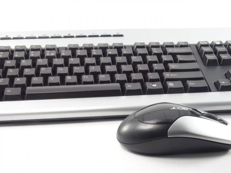 Home Veilig online thuiswerken: cloudwerkplek met beveiligde data, sterke wachtwoorden en email security voor MKB bedrijven